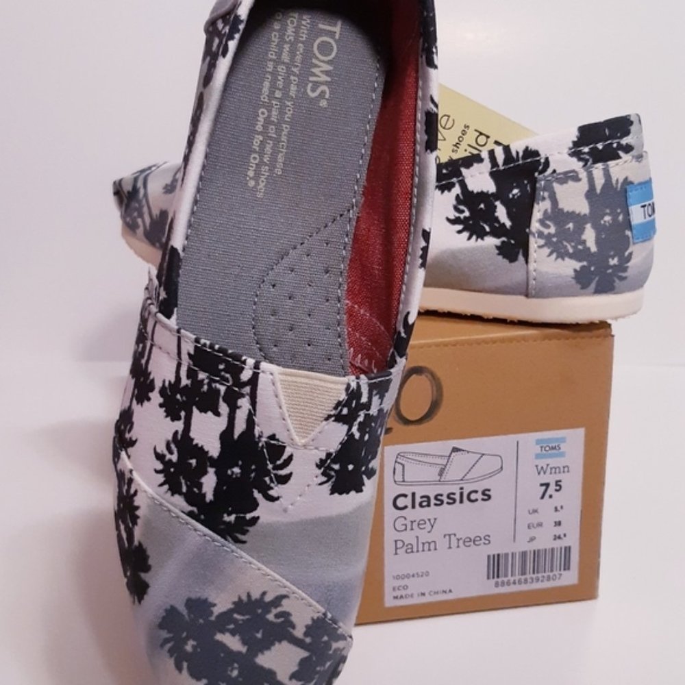TOMS Grey Palm Trees